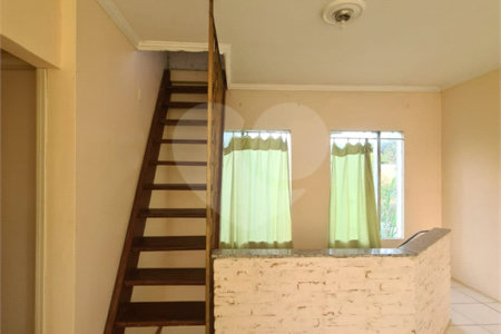 Casa à venda com 3 quartos, sendo 1 suíte, no Centro, Araçoiaba da Serra, SP