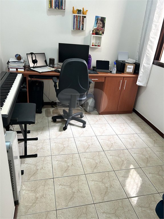 Casa à venda com 3 quartos, sendo 1 suíte,  em Jardim Universo, Mogi das Cruzes, SP