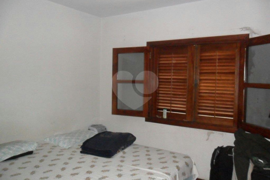 Sobrado à venda com 3 quartos, sendo 1 suíte, em Vila Romero, São Paulo, SP