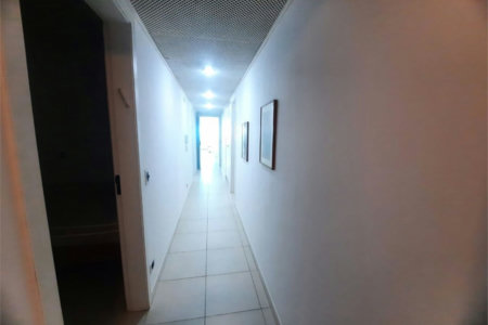 Apartamento Residencial à venda, Pitangueiras, Guarujá - AP0136.