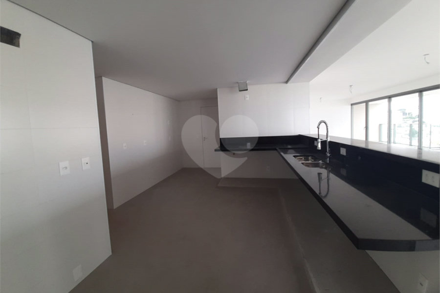 Apartamento à venda com 4 suítes em Santana, São Paulo, SP