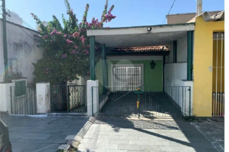 Casa à venda com 3 quartos em Vila Ipojuca, São Paulo, SP