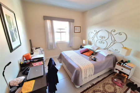 Casa à venda com 5 quartos, sendo 3 suítes, em Brooklin, São Paulo, SP