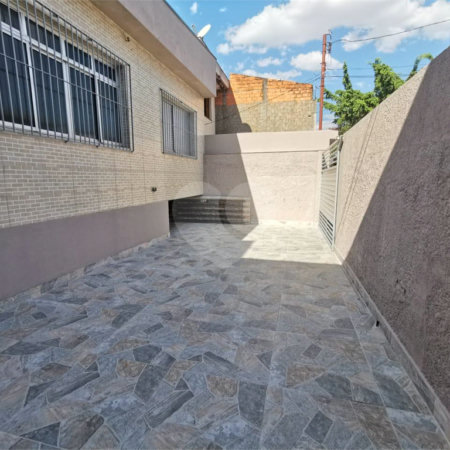 Casa à venda com 3 quartos em Interlagos, São Paulo, SP