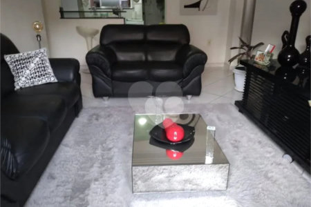 Apartamento à venda com 2 quartos em Grajaú, Rio de Janeiro, RJ