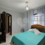 Casa à venda com 2 quartos, sendo 1 suíte, em Jardim Santa Clara, Guarulhos, SP