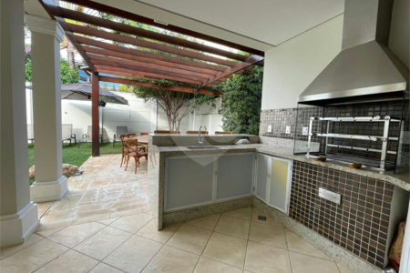Casa à venda com 3 suítes no condomínio Villagio Di Verona, Vinhedo - SP