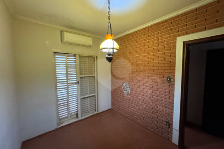 Sobrado à venda com 4 quartos, sendo 3 suítes, em Jardim América, Ribeirão Preto, SP