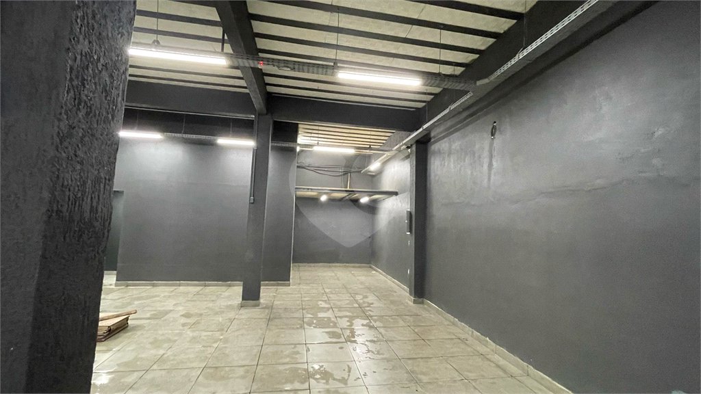Loja à venda ou para alugar em Santíssimo, Rio de Janeiro, RJ
