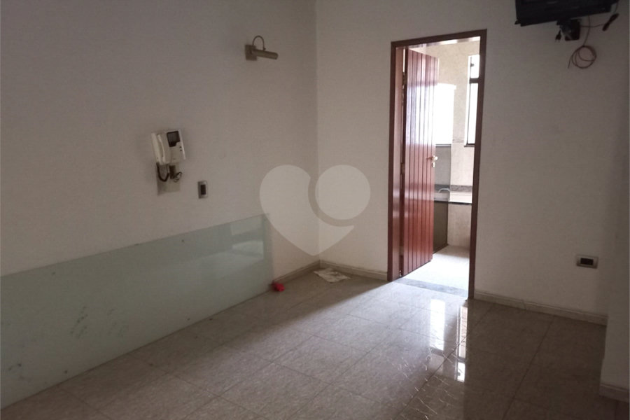 Sobrado à venda com 3 quartos, sendo 2 suítes, em Parada Inglesa, São Paulo, SP