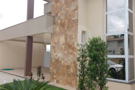 Casa à venda com 3 suítes no condomínio Lagos D'icaraí, Salto - SP