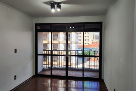 Apartamento à venda com 2 quartos no Centro, Araraquara, SP