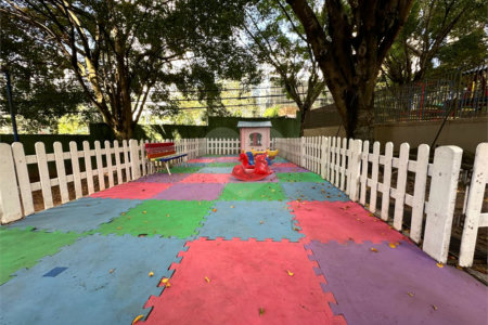 Apartamento à venda com 3 quartos em Jardim Londrina, São Paulo, SP