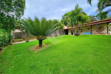 Casa à venda com 3 quartos, sendo 1 suíte, em Vista Alegre, Vinhedo, SP