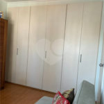 Apartamento à venda com 3 quartos, sendo 1 suíte, em Vila Clementino, São Paulo, SP