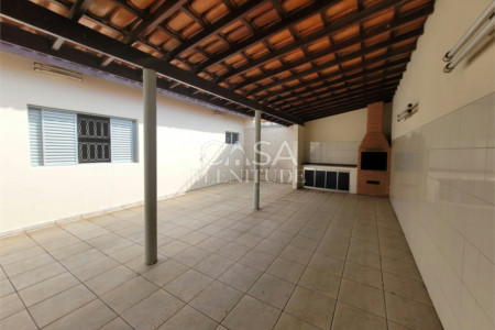 Casa Térrea à venda com 3 quartos, sendo 1 suíte, em Vila Fiori, Sorocaba, SP
