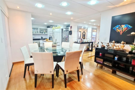 Apartamento à venda com 4 suítes em Vila Maria Alta, São Paulo, SP