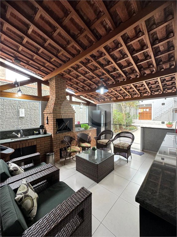 Casa à venda com 3 suítes em Saúde, São Paulo, SP