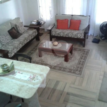 Sobrado à venda com 4 quartos, sendo 1 suíte, em Vila Mazzei, São Paulo, SP