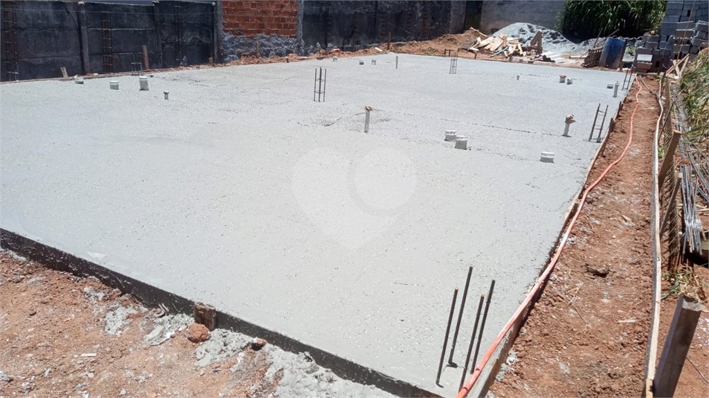 Casa à venda com 2 suítes em Jardim São Felipe, Atibaia, SP