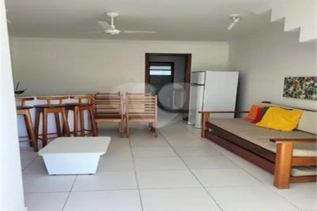 Apartamento à venda com 1 suíte em Taperapuan, Porto Seguro, BA