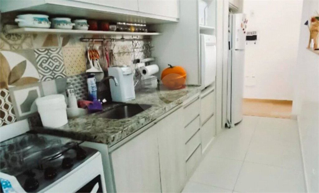 Apartamento à venda com 3 quartos, sendo 1 suíte, em Bom Retiro, São Paulo, SP