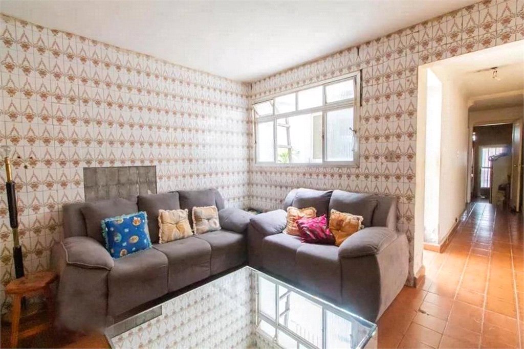 Casa à venda com 3 quartos, sendo 1 suíte,  em Cambuci, São Paulo, SP