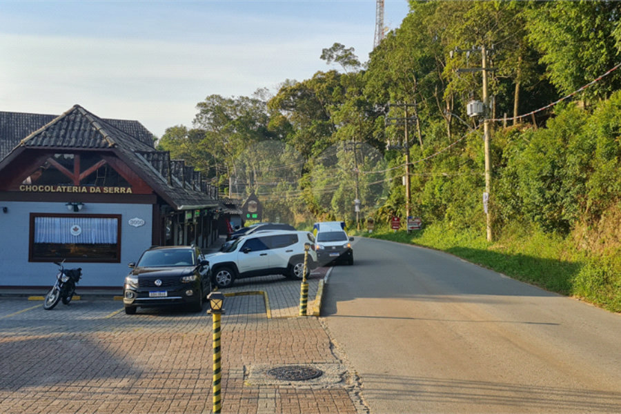 Loja para alugar em Roseira, Mairiporã, SP