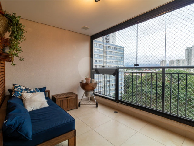 Apartamento à venda com 2 quartos, sendo 1 suíte,  em Santo Amaro, São Paulo, SP