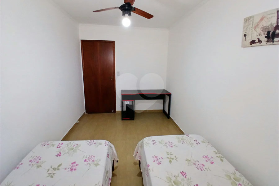 Sobrado à venda com 3 quartos, sendo 1 suíte,  em Tremembé, São Paulo, SP