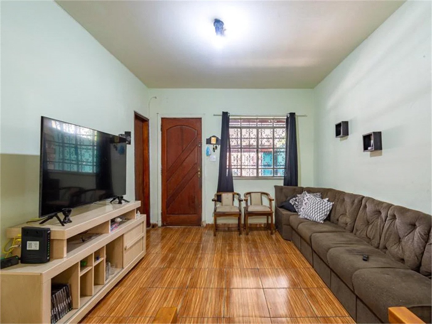 Sobrado à venda com 4 quartos, sendo 1 suíte, em Jardim das Acácias, São Paulo, SP