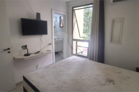 Apartamento à venda com 2 suítes em Riviera, Bertioga, SP