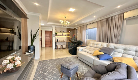 Sobrado à venda com 4 suítes em Jardim Shangri-lá, Cuiabá, MT