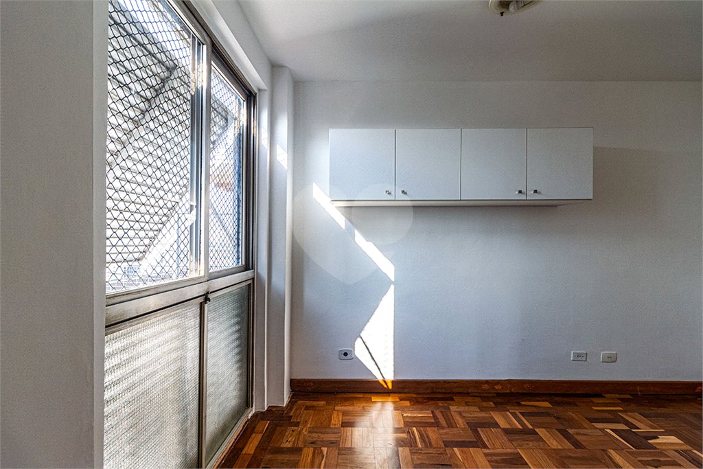 Cobertura à venda ou para alugar com 3 quartos, sendo 2 suítes, em Pinheiros, São Paulo, SP
