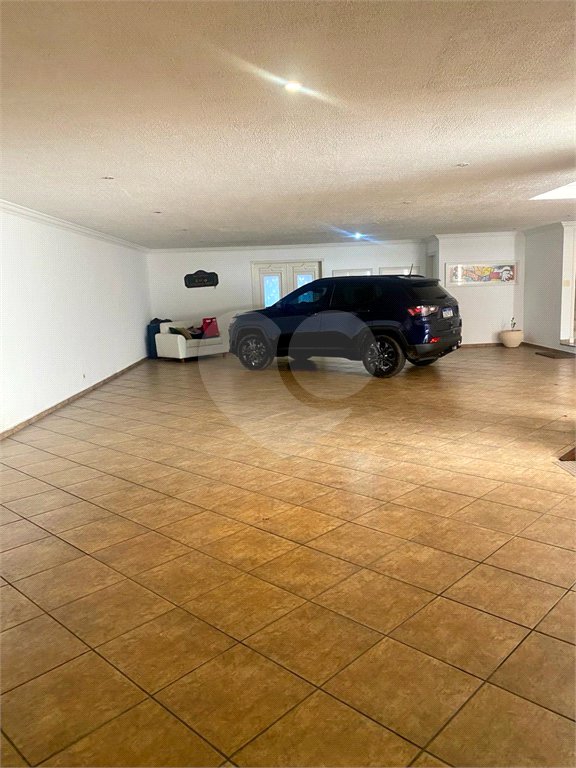 Casa à venda com 4 quartos, sendo 3 suítes, em Jardim Maia, Guarulhos, SP