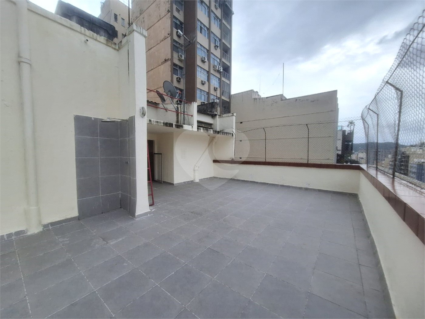Apartamento à venda com 2 quartos, sendo 1 suíte,  em Tijuca, Rio de Janeiro, RJ