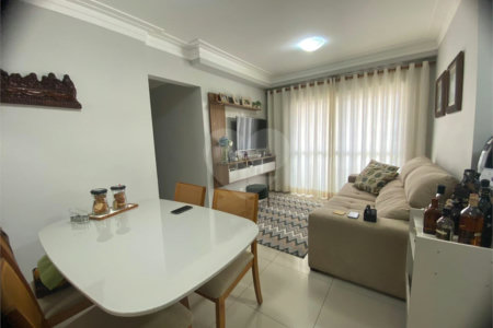 Apartamento à venda com 2 quartos, sendo 1 suíte,  em Jardim Califórnia, Jacareí, SP