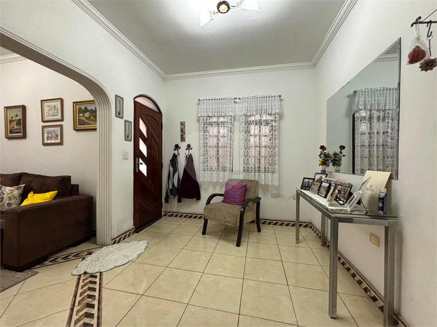Casa à venda com 3 quartos, sendo 1 suíte, em Vila Galvão, Guarulhos, SP