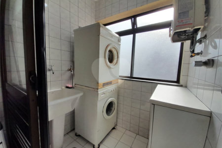 Apartamento à venda com 2 quartos, sendo 1 suíte, em Vila Mariana, São Paulo, SP