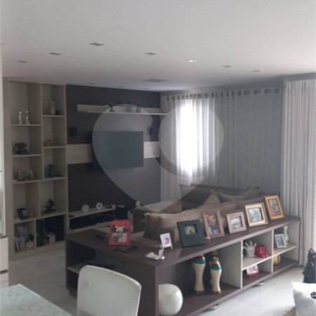 Apartamento à venda com 2 quartos, sendo 1 suíte,  em Cidade Cruzeiro do Sul, Suzano, SP
