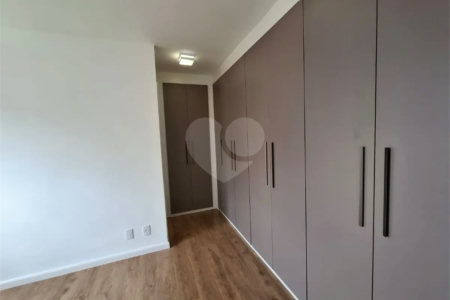 Apartamento a venda na Vila Mariana, 68 m², 2 dormitórios, 1 suíte, 2 vagas e lazer completo