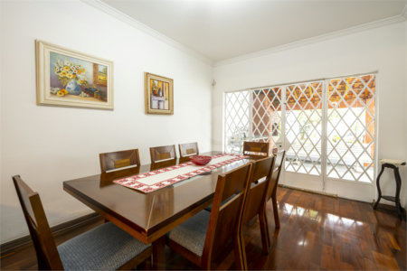 Casa de Vila à venda com 3 quartos, sendo 1 suíte, em Brooklin, São Paulo, SP