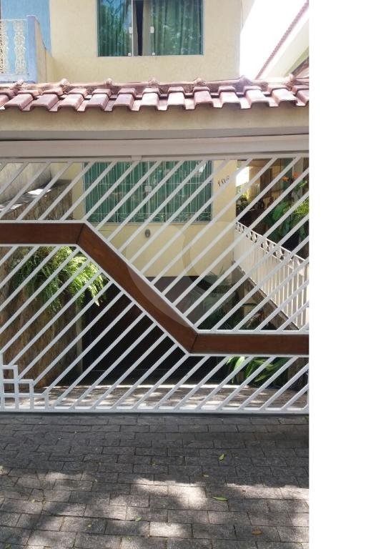 Casa à venda com 4 quartos, sendo 1 suíte, em Tremembé, São Paulo, SP