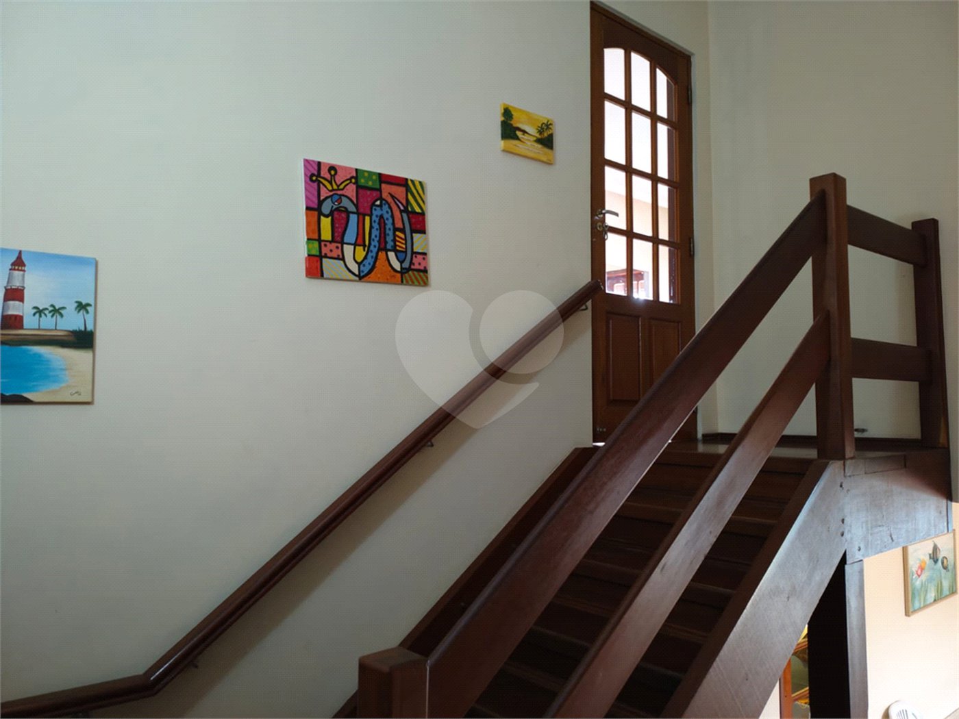 Casa à venda com 4 quartos, sendo 2 suítes,  em Country Residencial Felix, Bom Jesus dos Perdões, SP