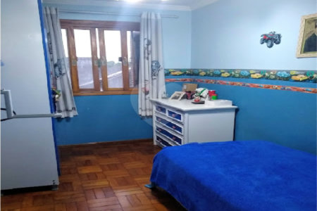 Sobrado à venda com 3 quartos, sendo 1 suíte, em Jaguaré, São Paulo, SP