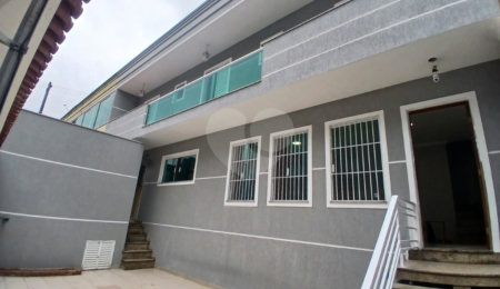 Sobrado à venda com 3 suítes em Vila Medeiros, São Paulo, SP