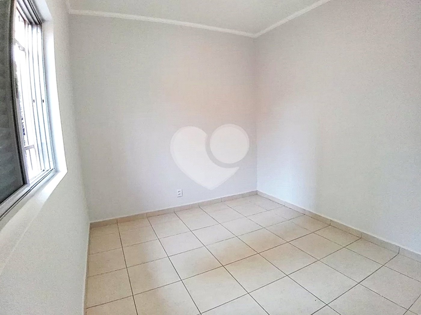 Sobrado à venda com 13 quartos, sendo 1 suíte,  em Jardim São Paulo(zona Norte), São Paulo, SP