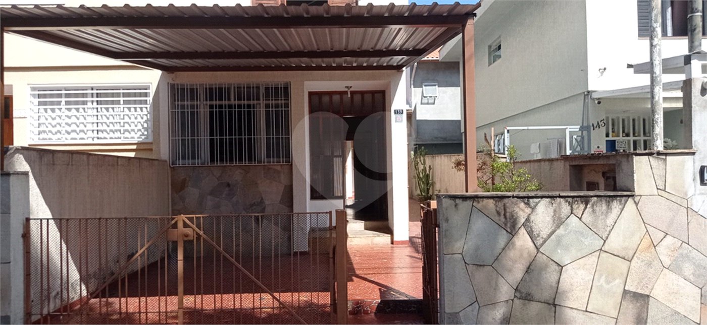 Sobrado à venda com 3 quartos em Água Fria, São Paulo, SP