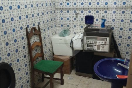 Sobrado à venda com 2 suítes em Várzea de Baixo, São Paulo, SP