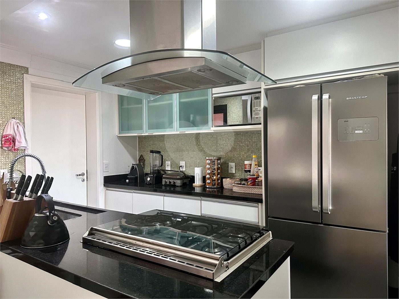 Apartamento à venda com 3 suítes em Jardim Vitória Régia, São Paulo, SP